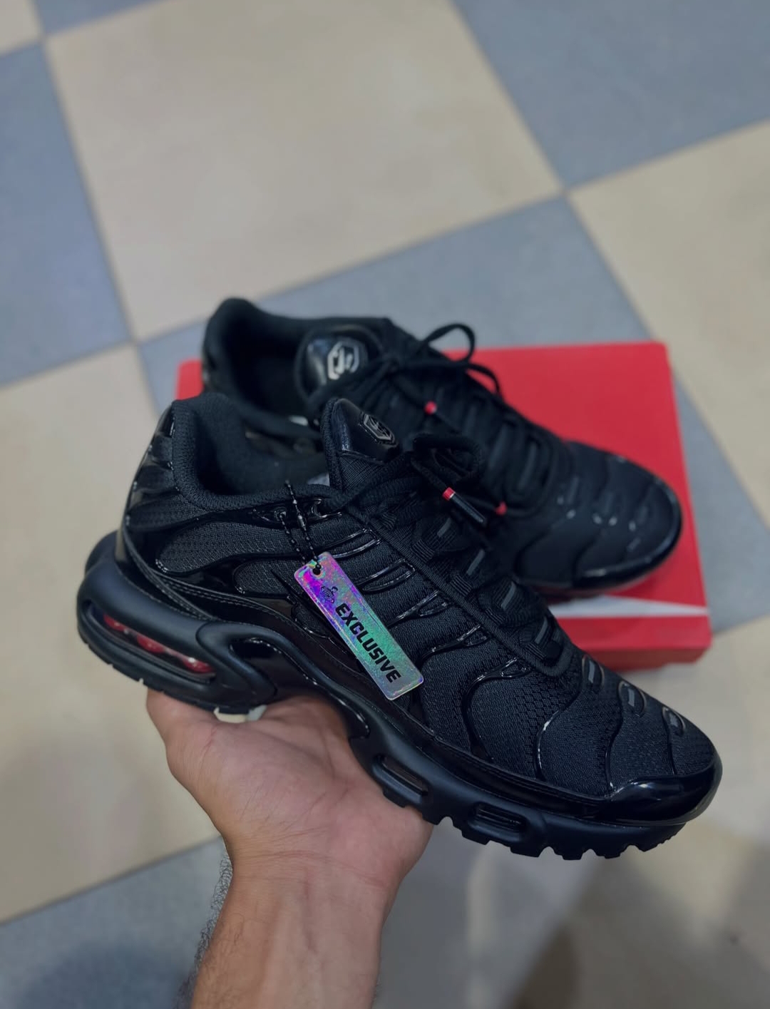 TN Black Black Exclusive 2026 - صورة 7